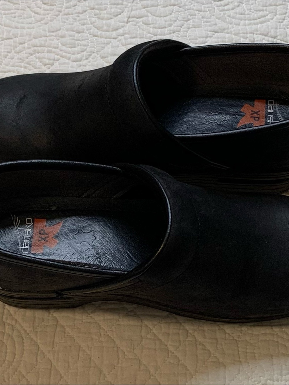Dansko Xp Women's Black Leather Slip Resistant and Contoured Midsoles Clog